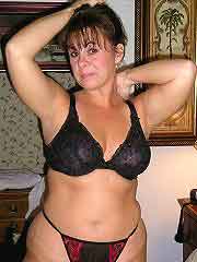 a horny lady from North Vernon, Indiana